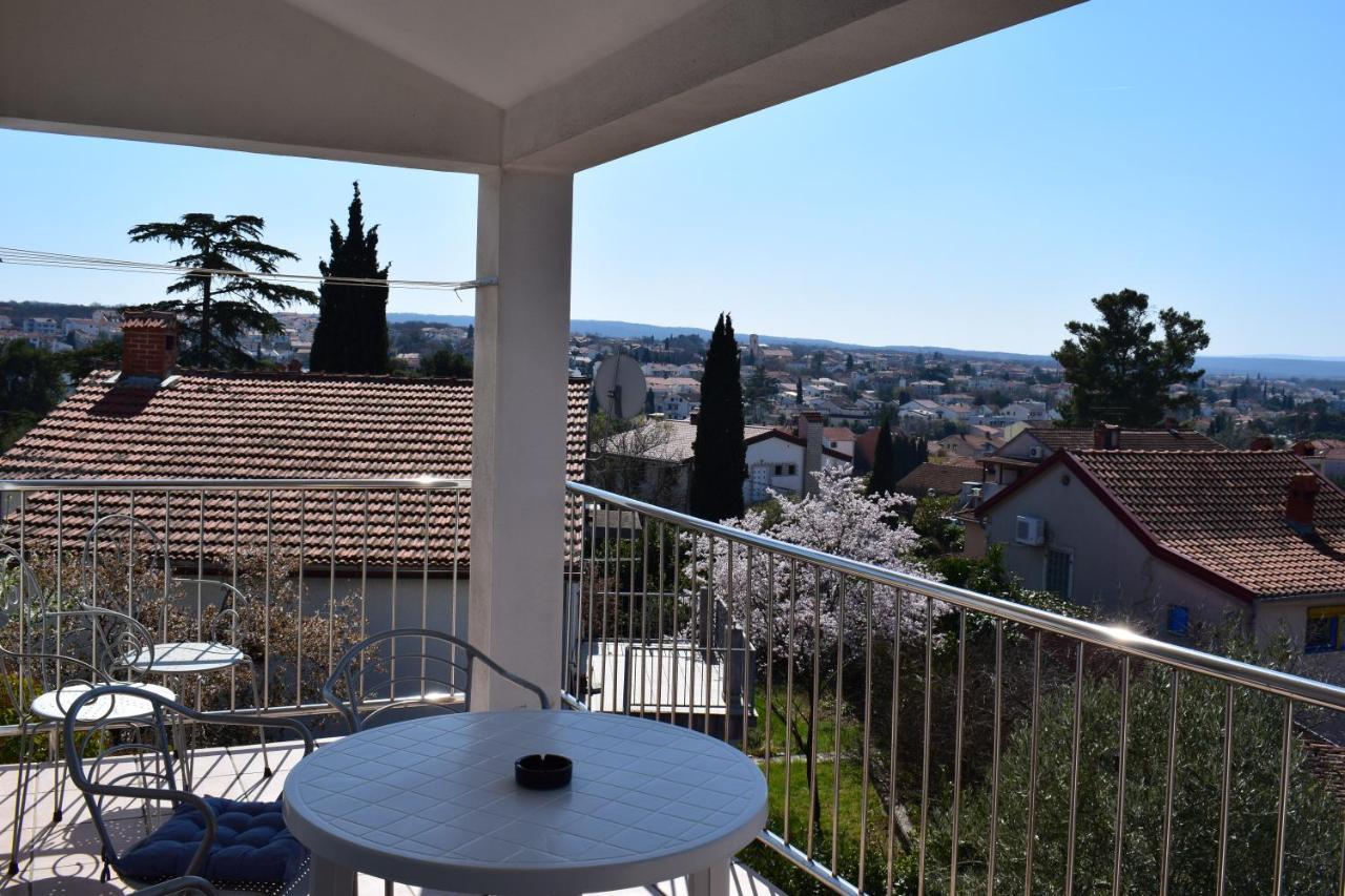 Apartment Vista Mare Malinska Eksteriør billede
