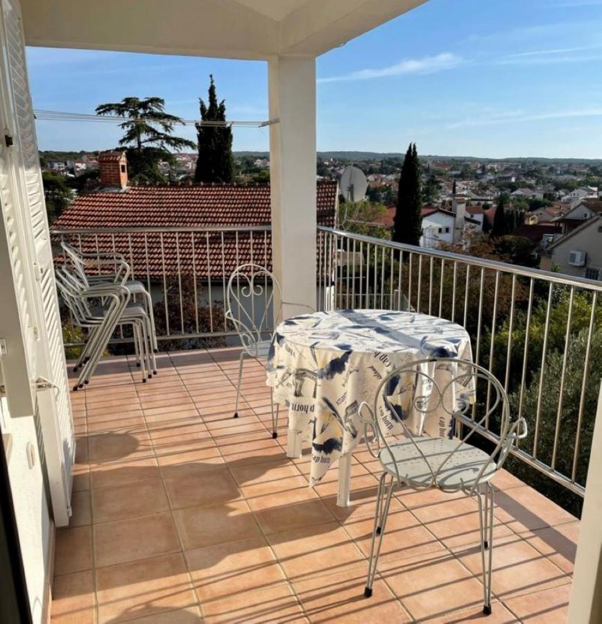 Apartment Vista Mare Malinska Eksteriør billede